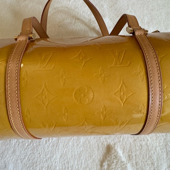 100% Authentic Louis Vuitton Monogram Vernis Bedford Handbag - Picture 8 of 16